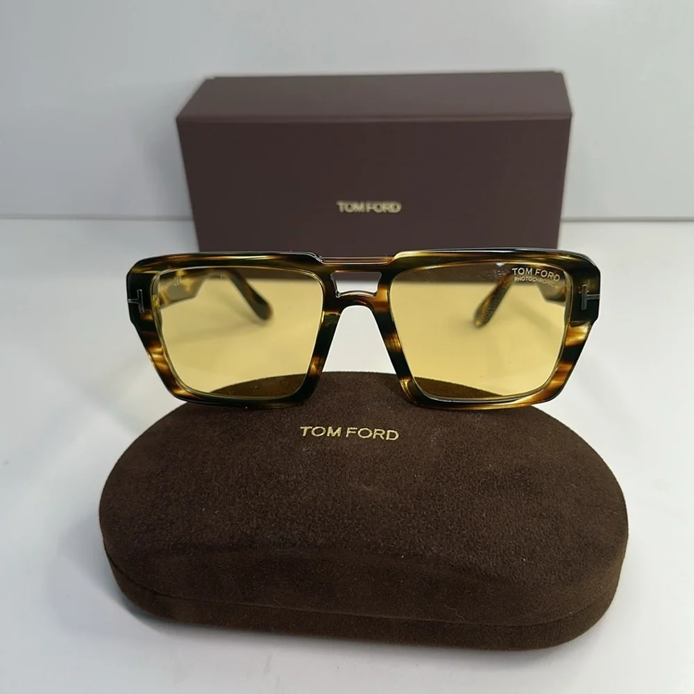 Tom Ford Redford Yellow Photochromatic Square Men's Sunglasses FT1153 52E 56.